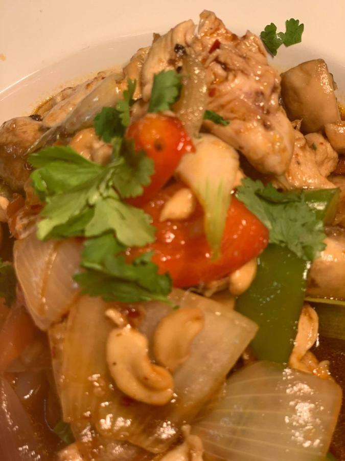 Siam Cottage Guesthouse Over 300 Years Old With Thai Restaurant Moreton-in-Marsh Eksteriør billede